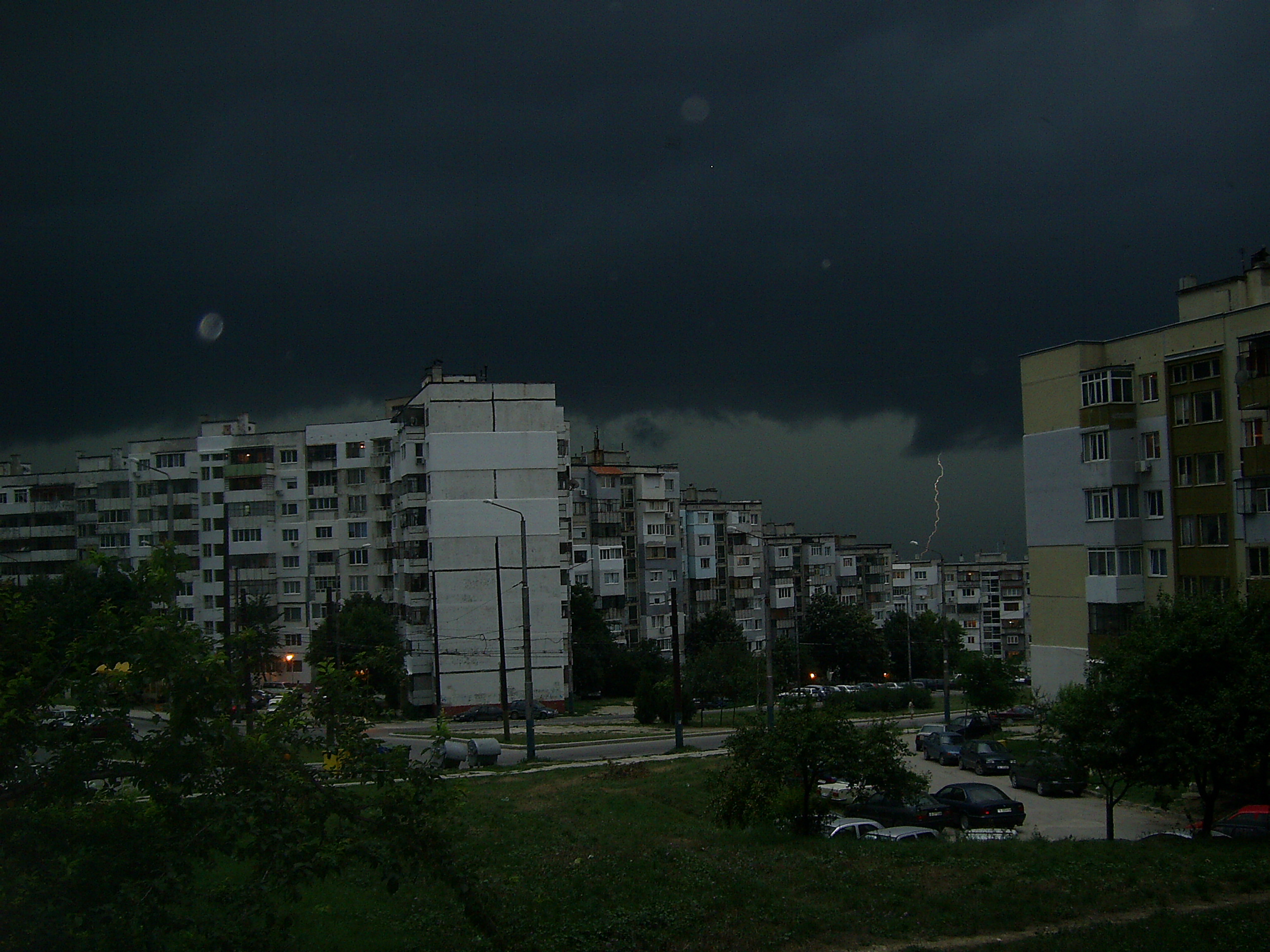 Буря във Варна 26.07.10г.