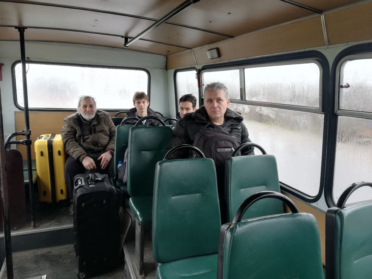 Първи кадри с евакуираните българи от „Царевна” (видео)
