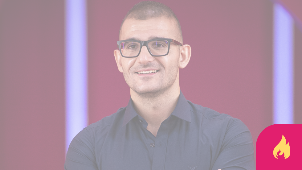 Стефан Николов