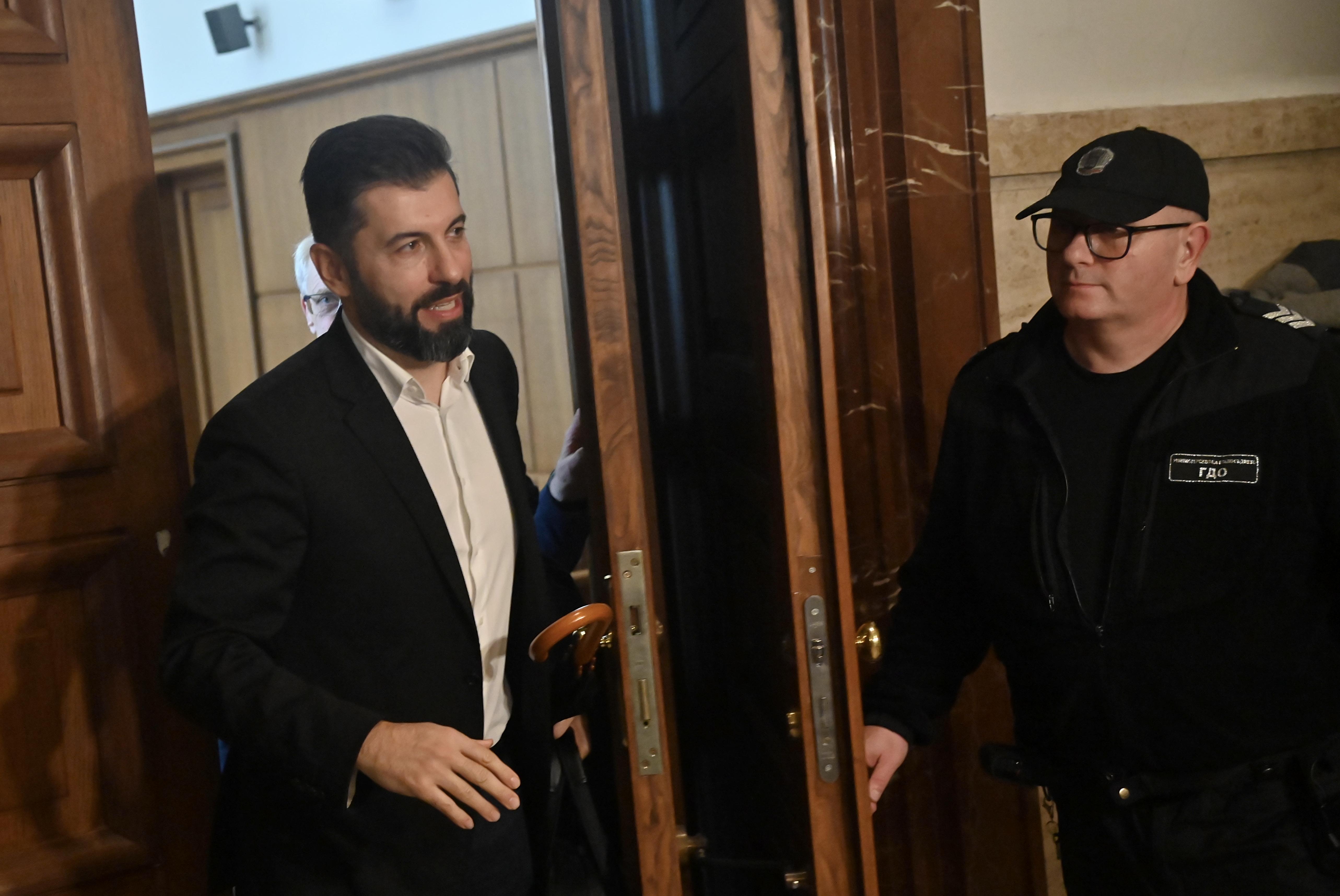 кирил петков