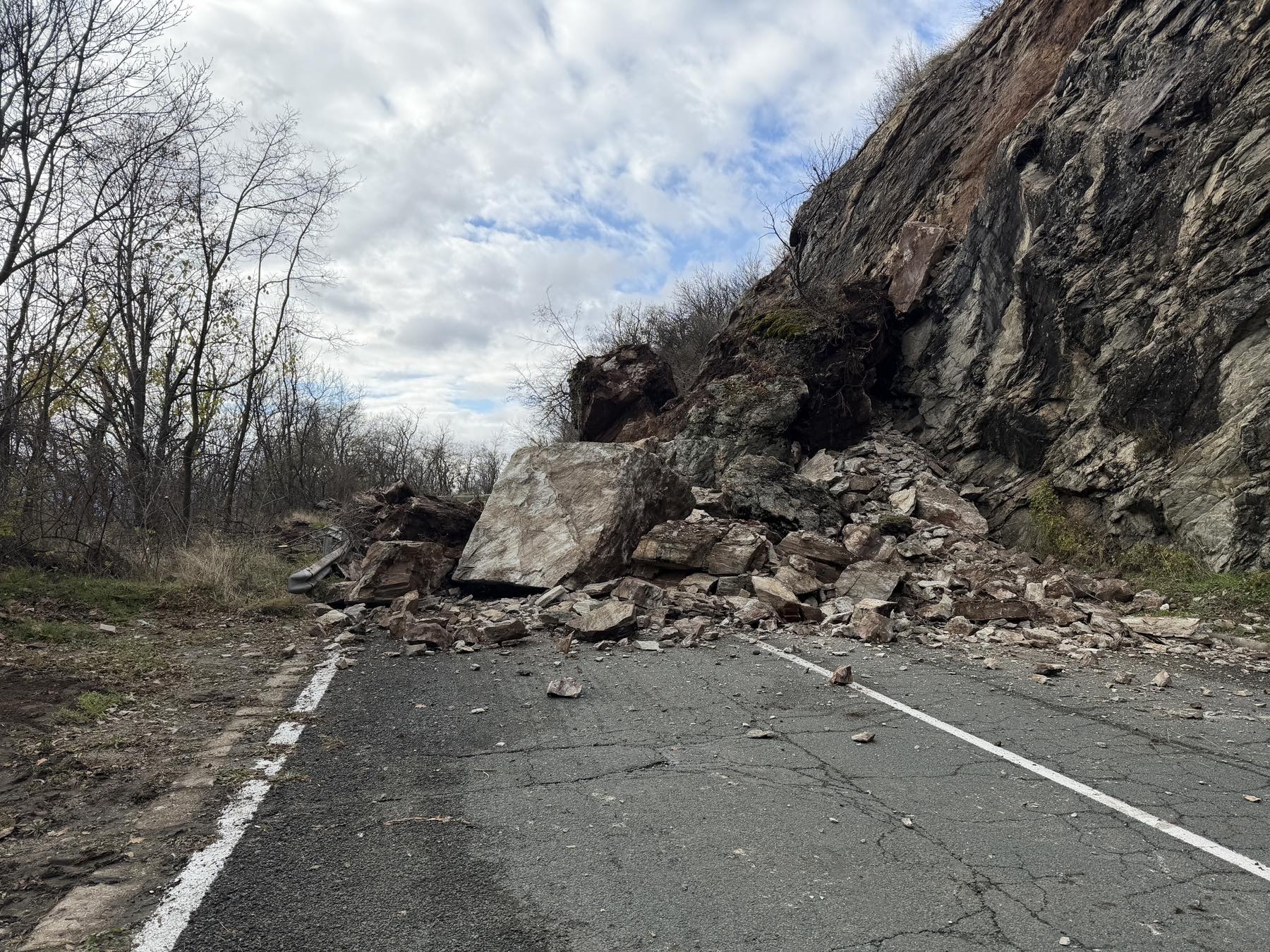 скално срутване