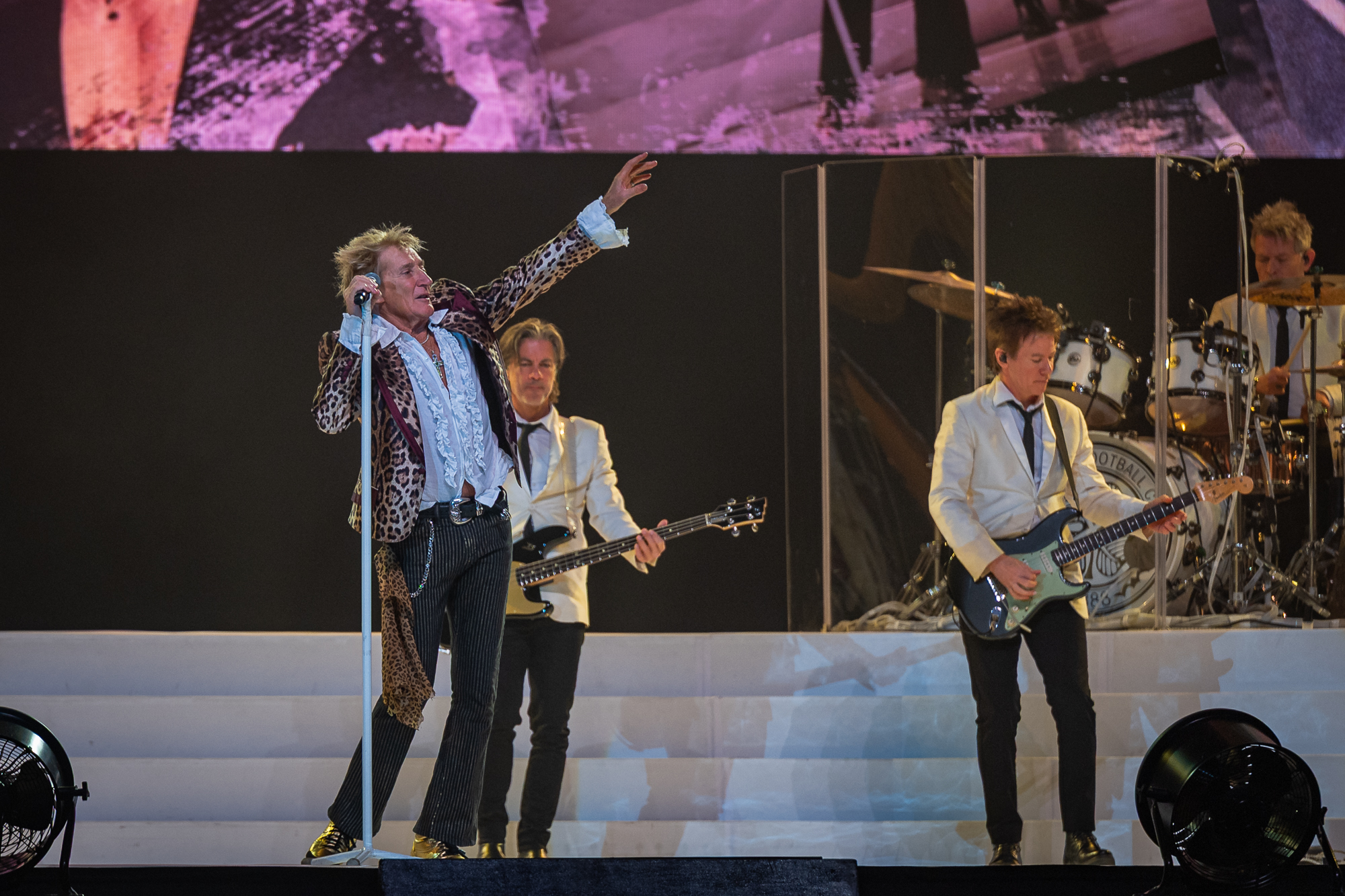 Род Стюарт в София