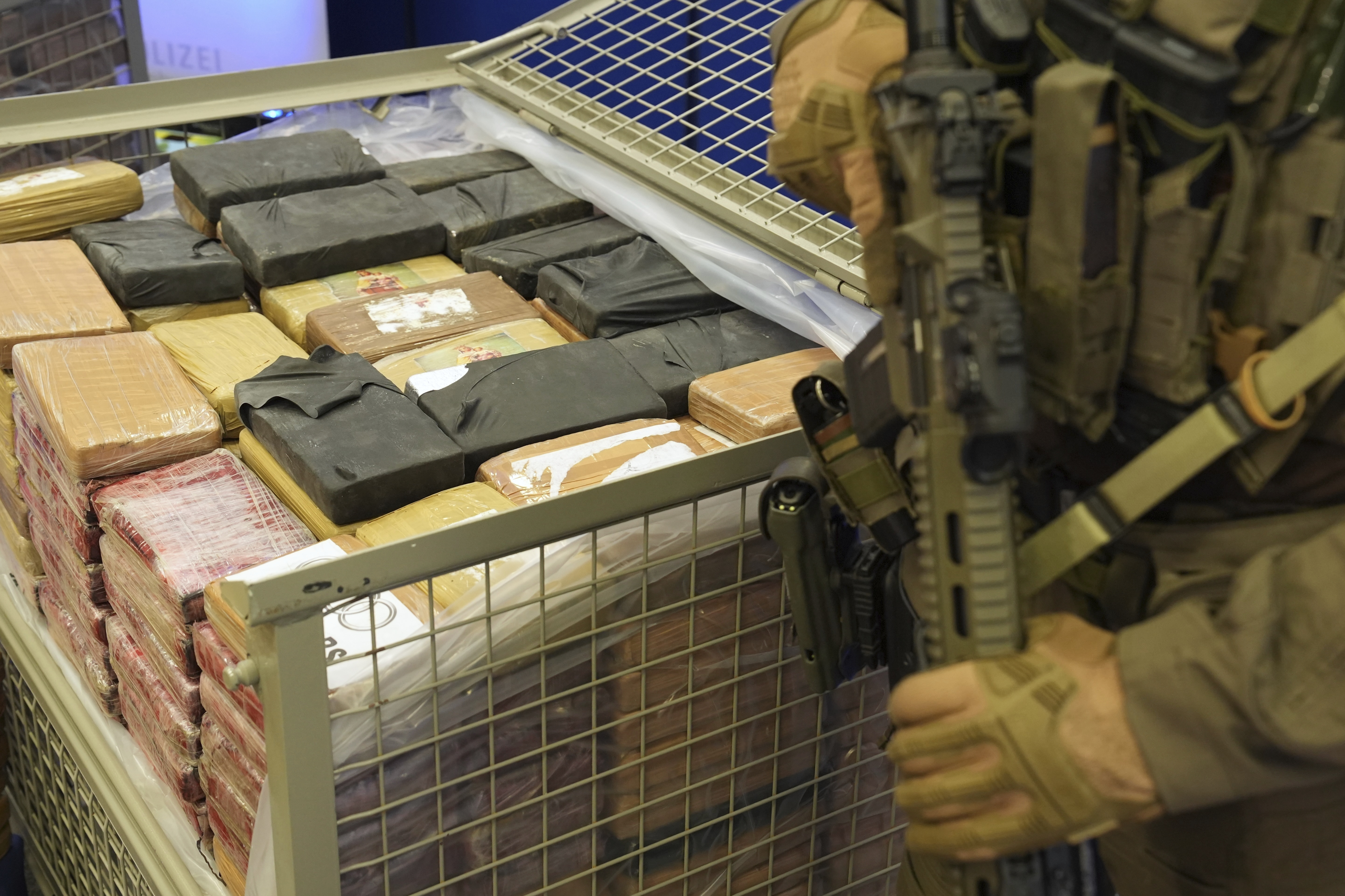 дрога, наркотици