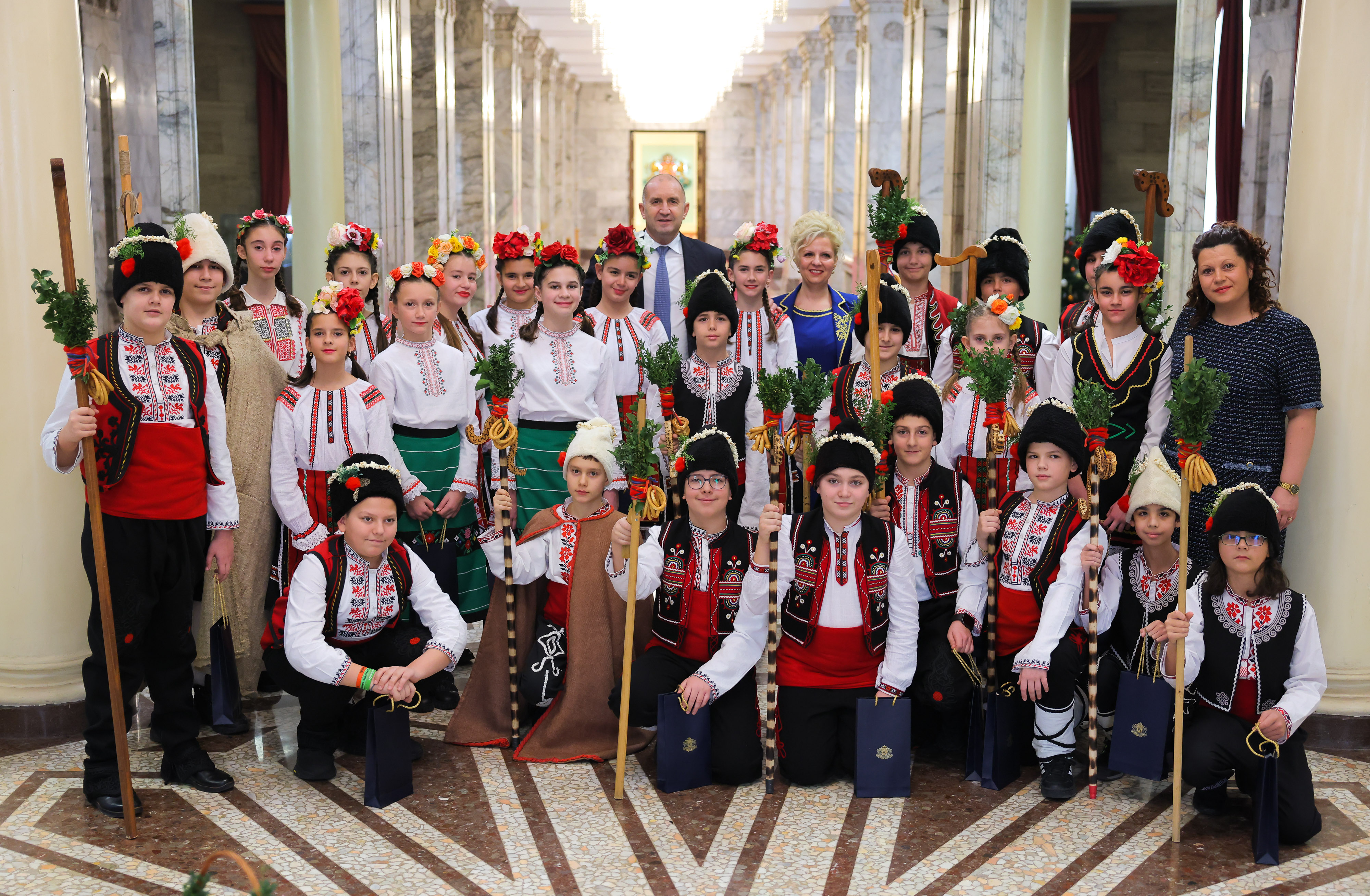 коледари в президентството