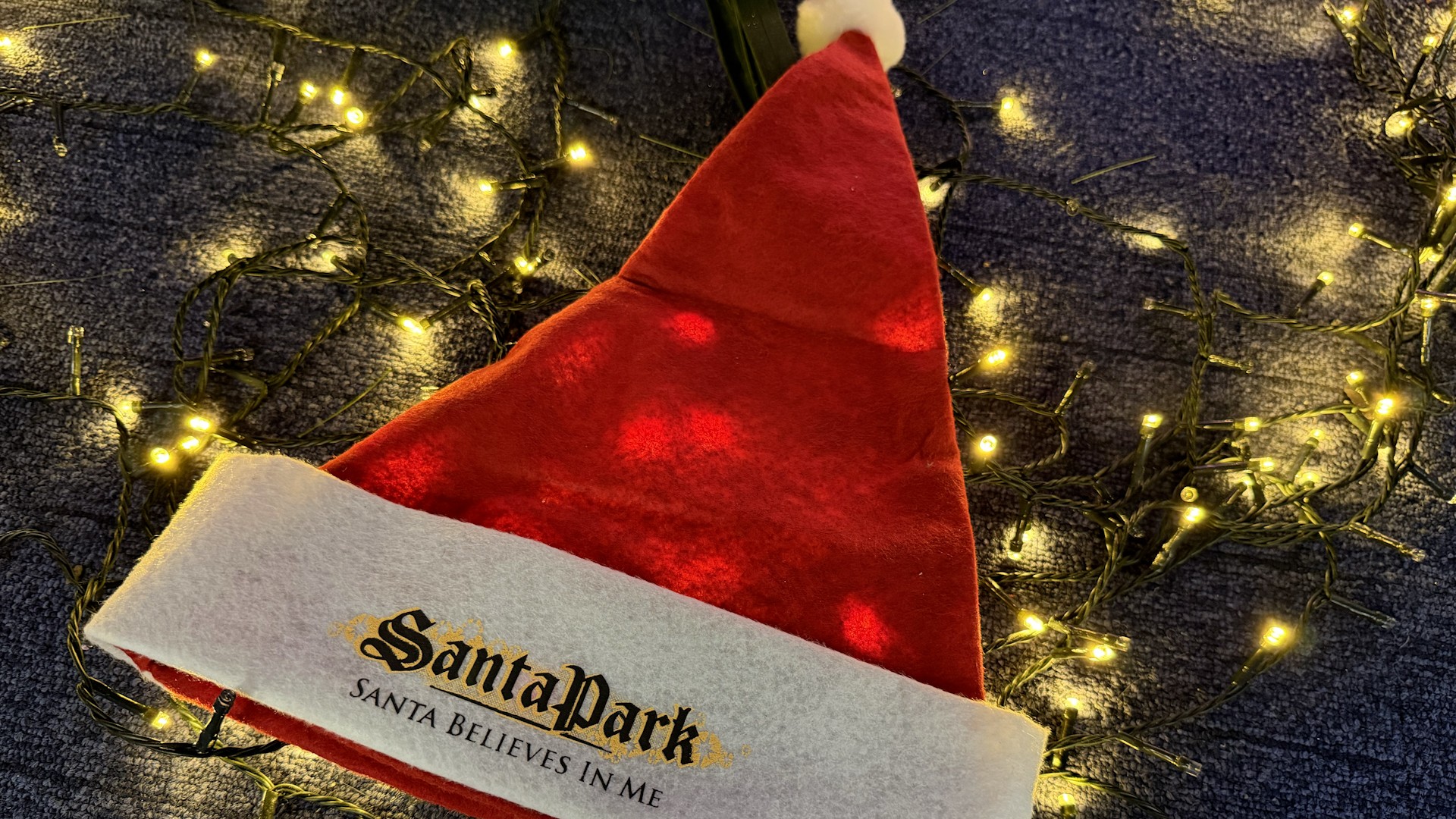 коледна шапка