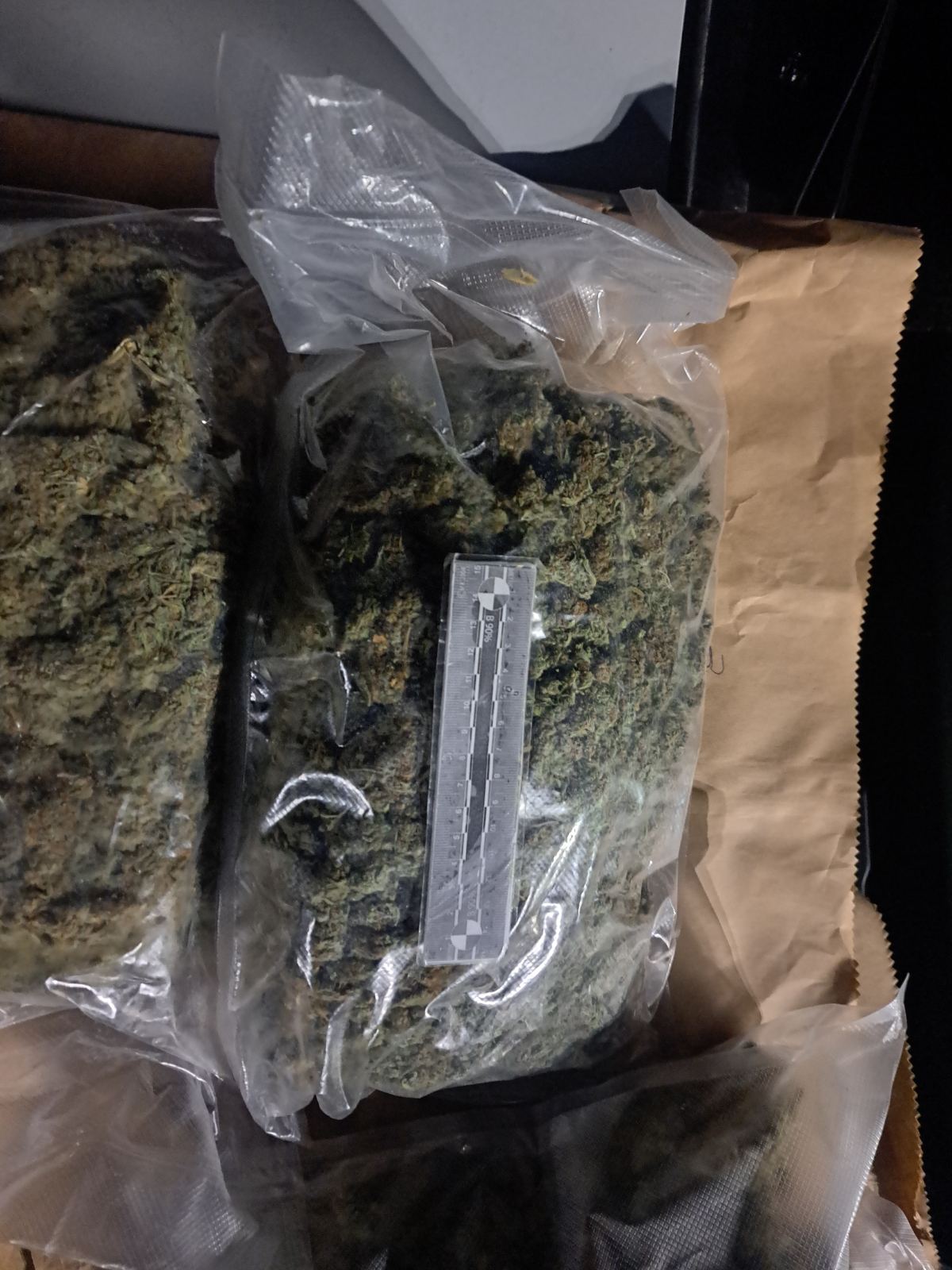 дрога, наркотици