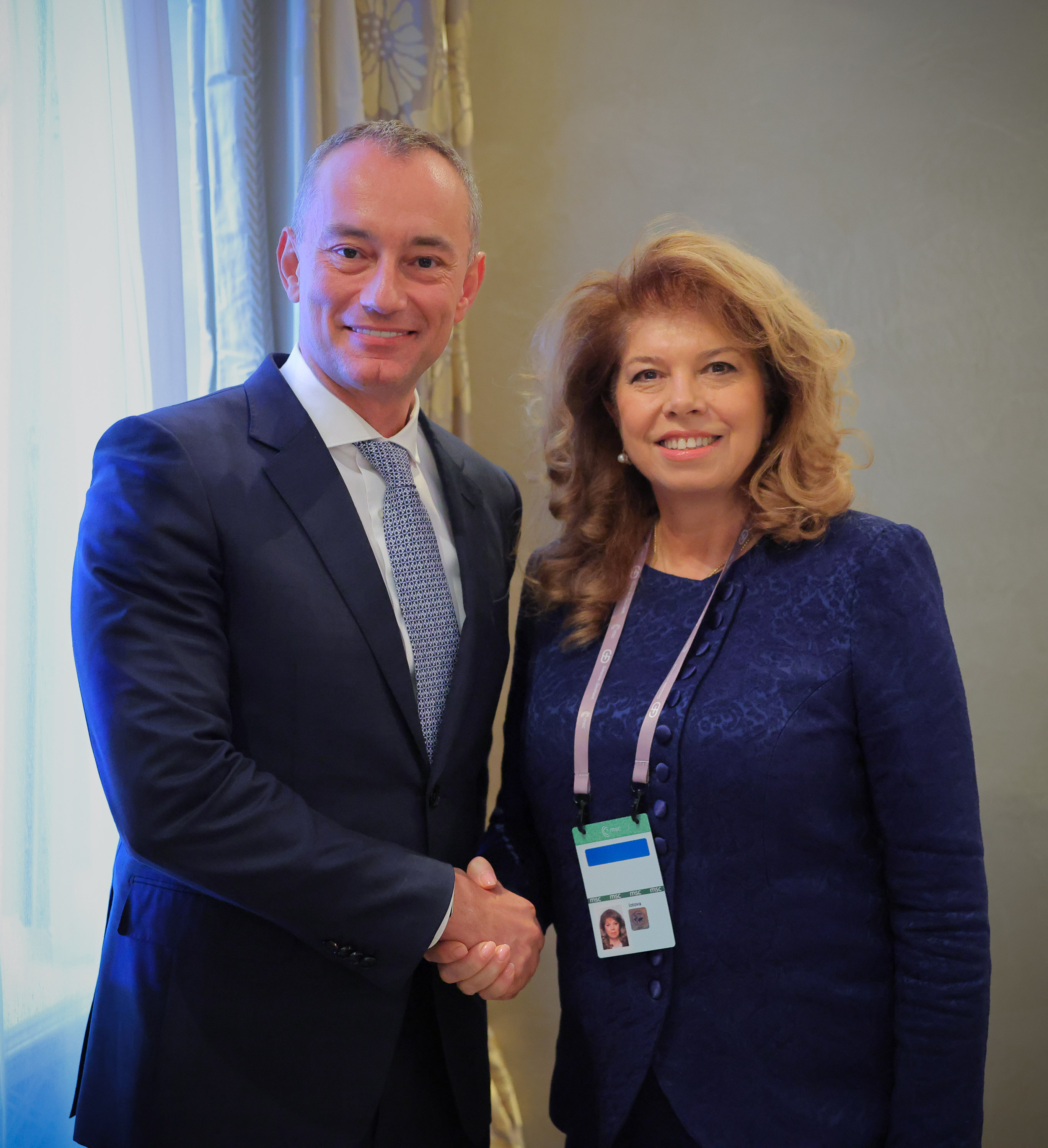 Илияна Йотова