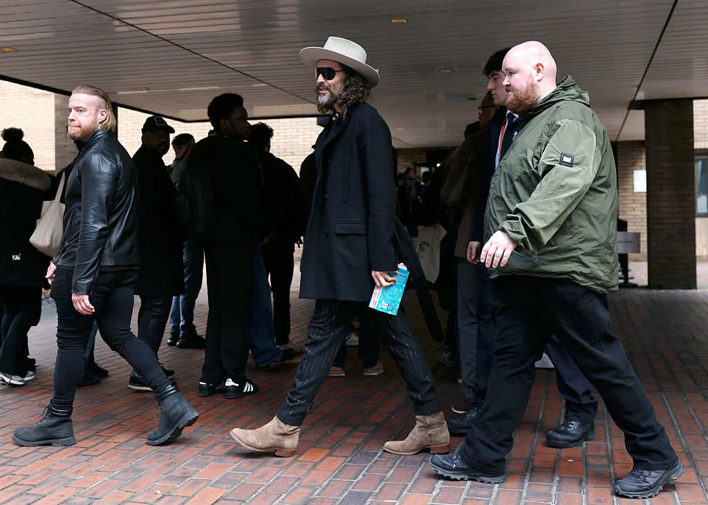 Ръсел Бранд