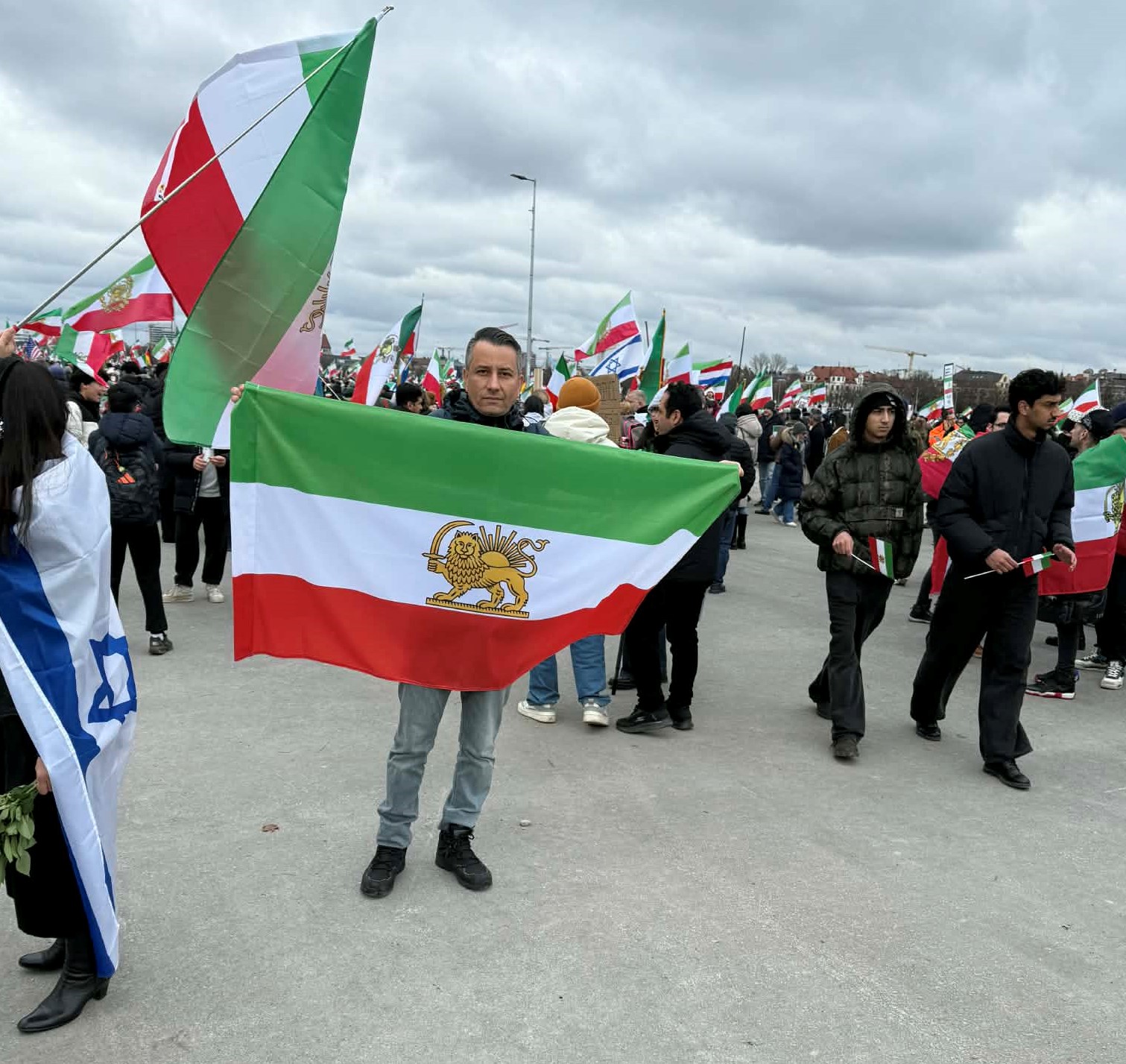 телеграфно