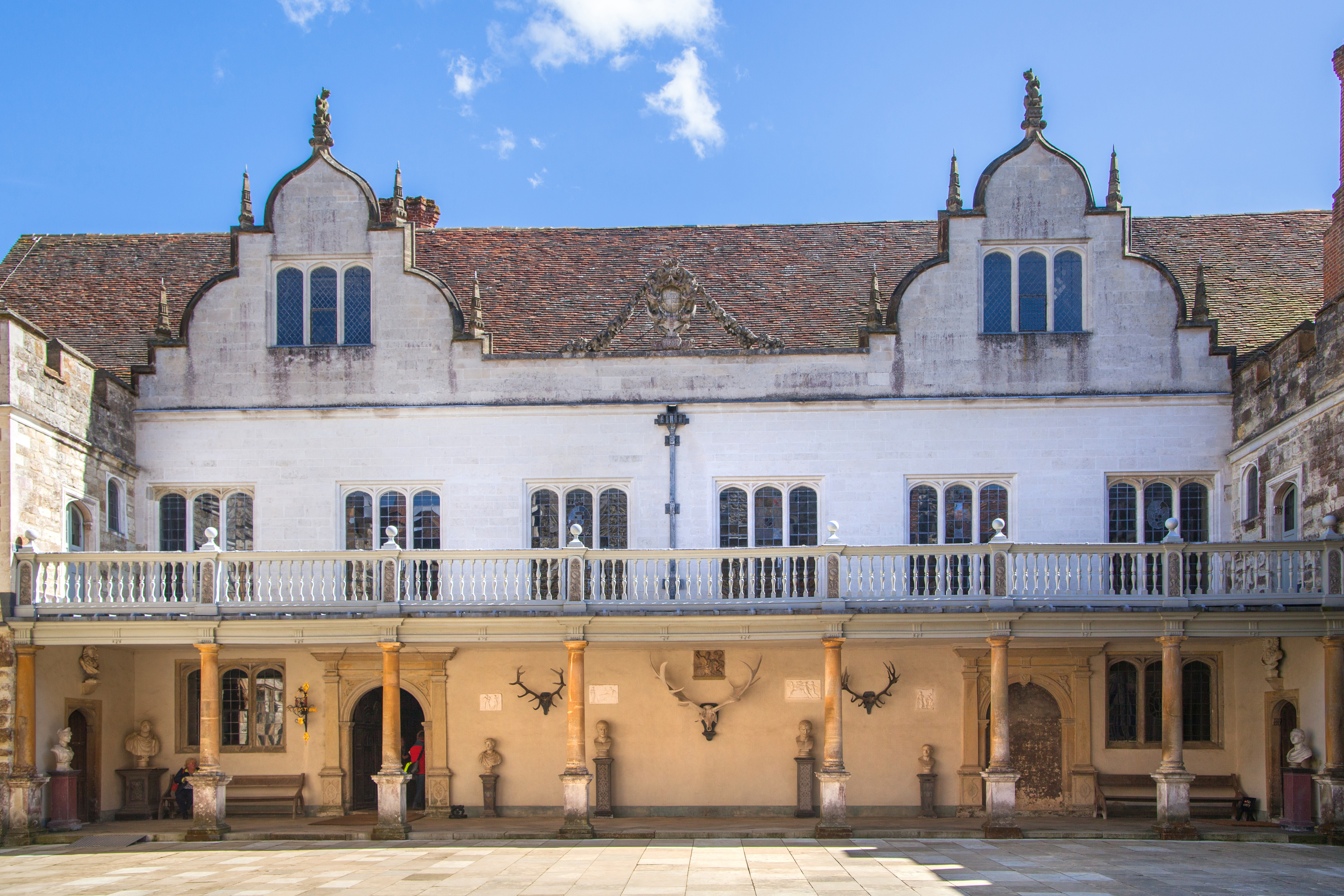 брулени хълмове