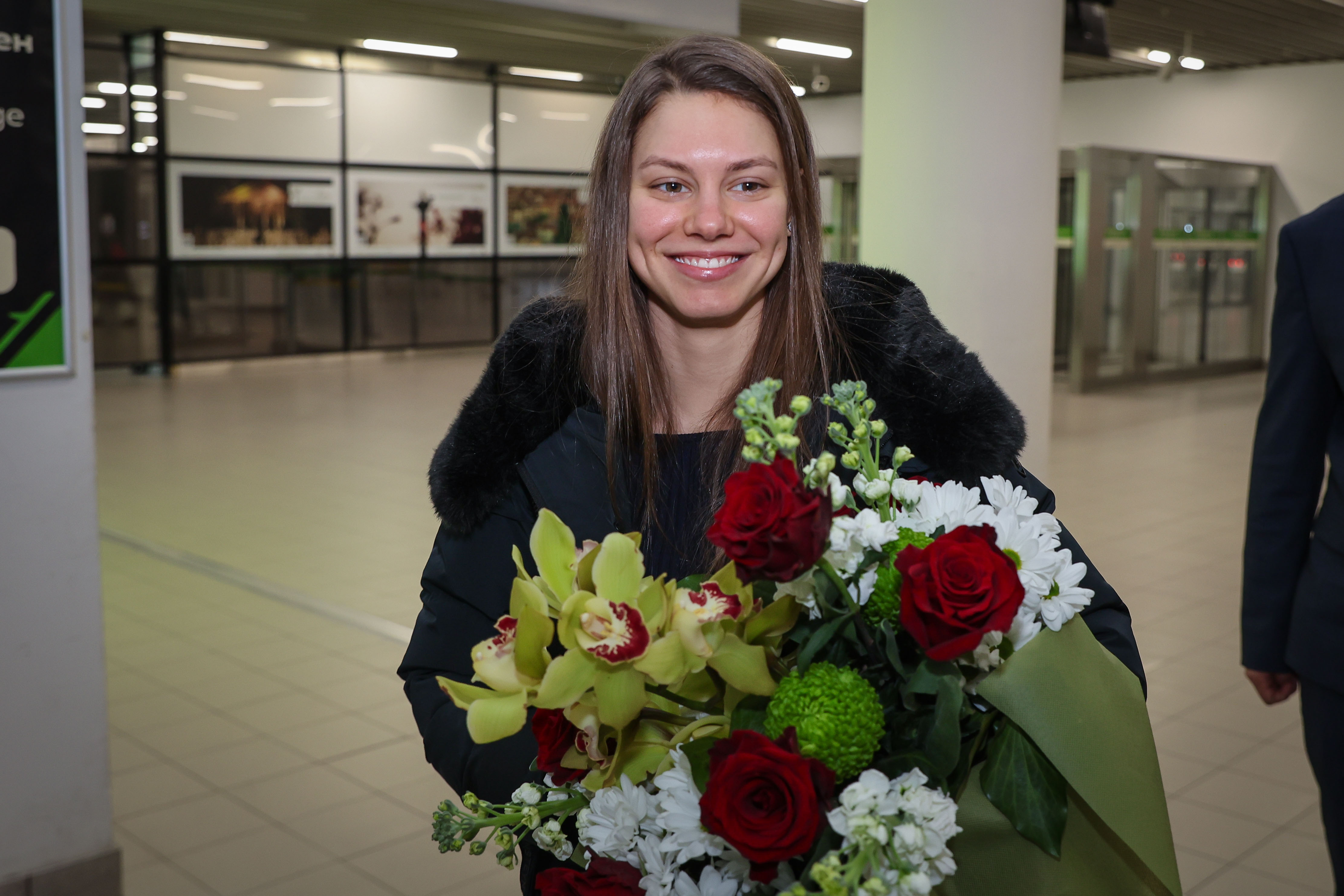 лора христова