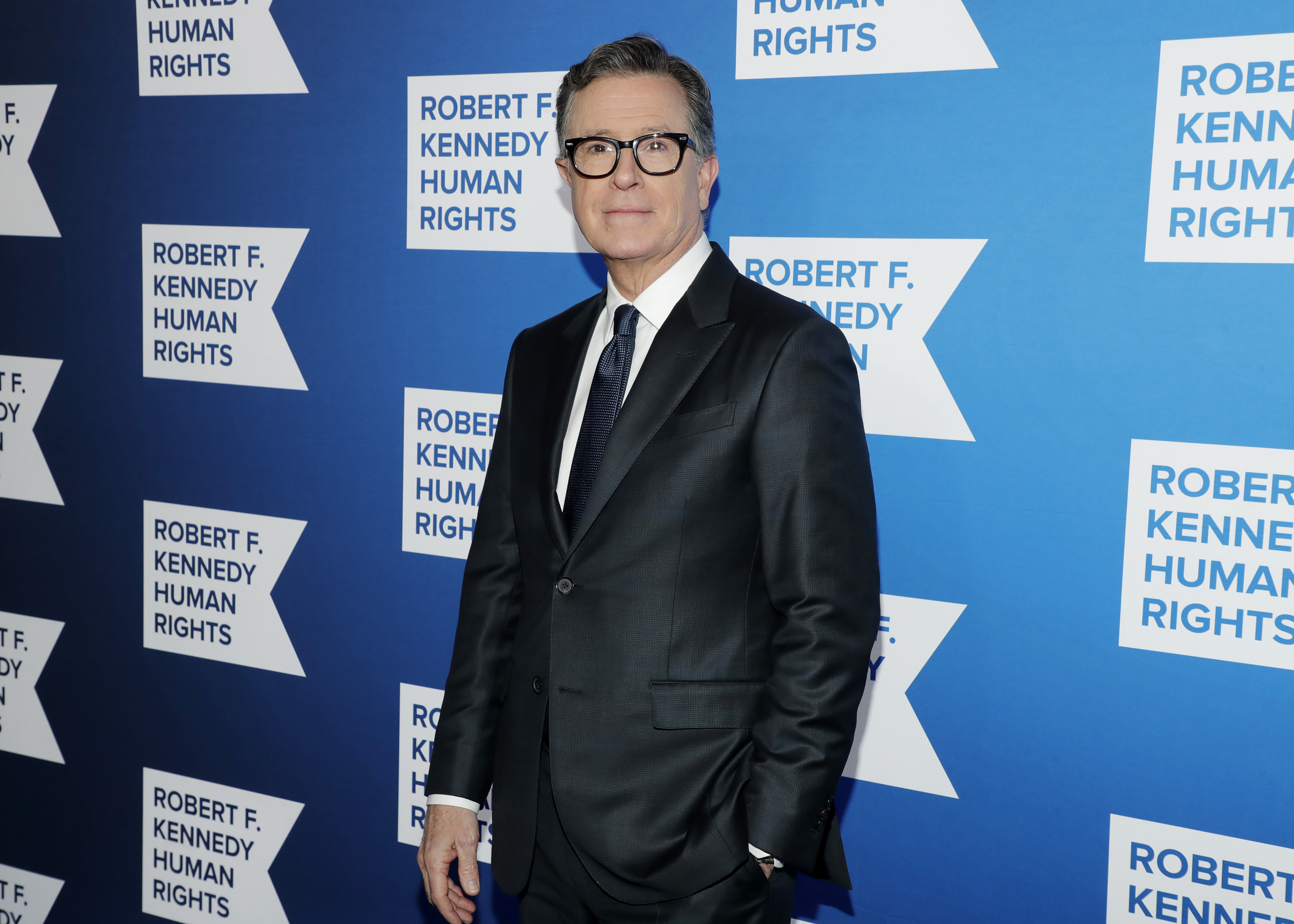 стивън колбърт