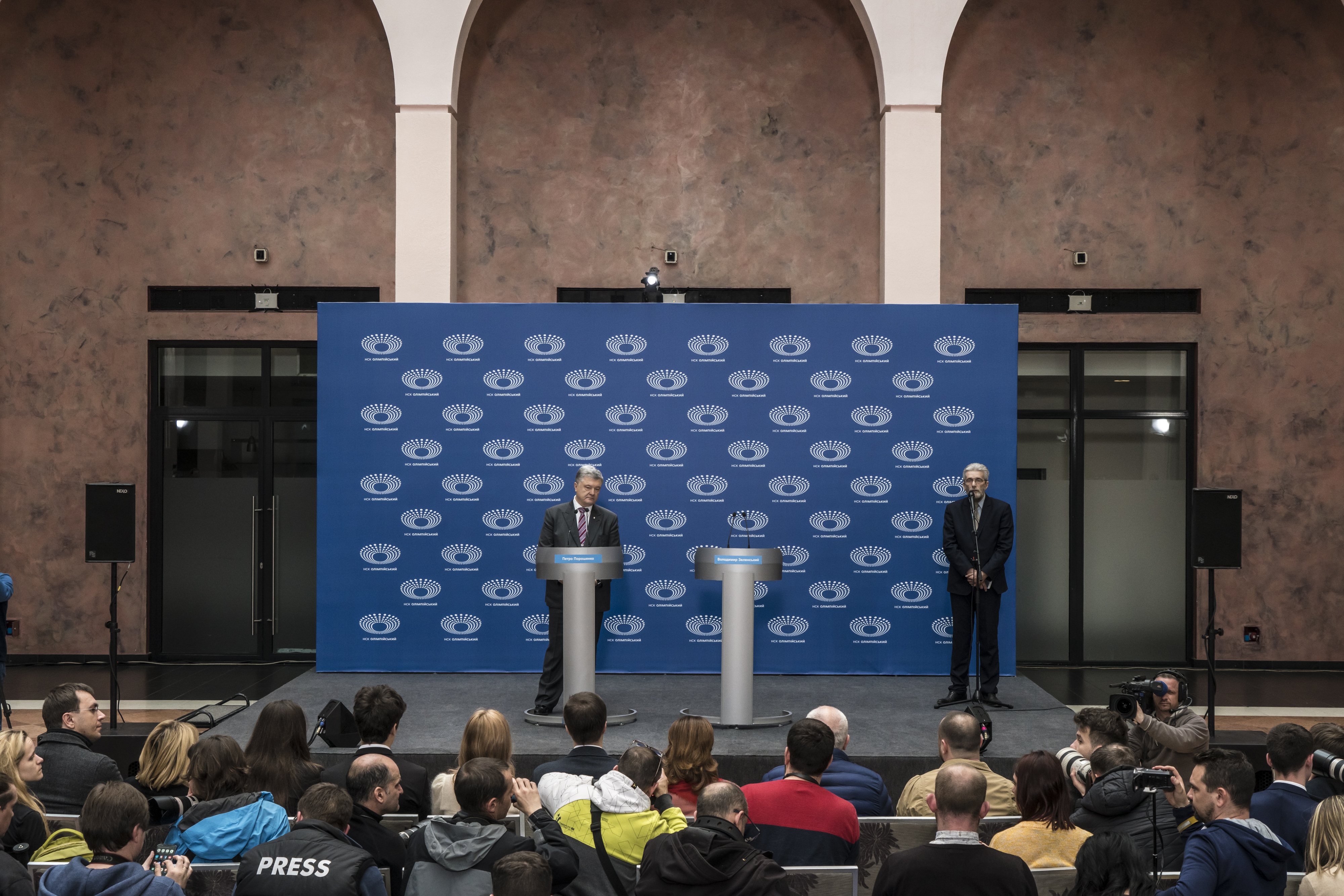 Дебат Украйна