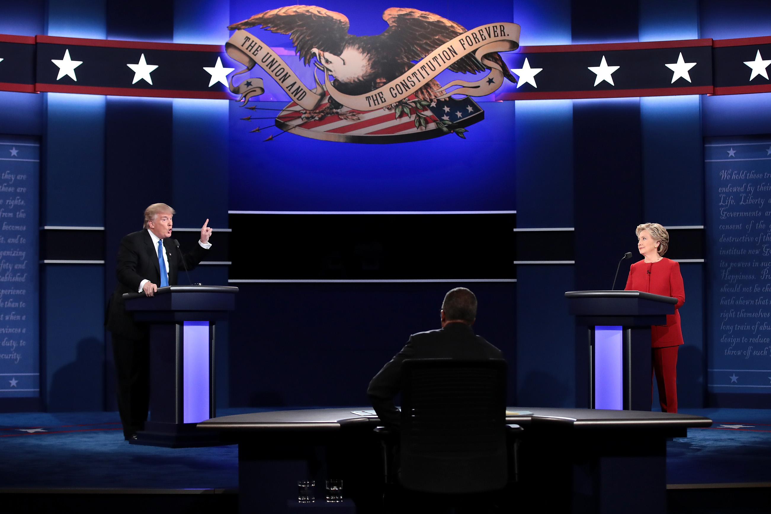 Тръмп срещу Клинтън