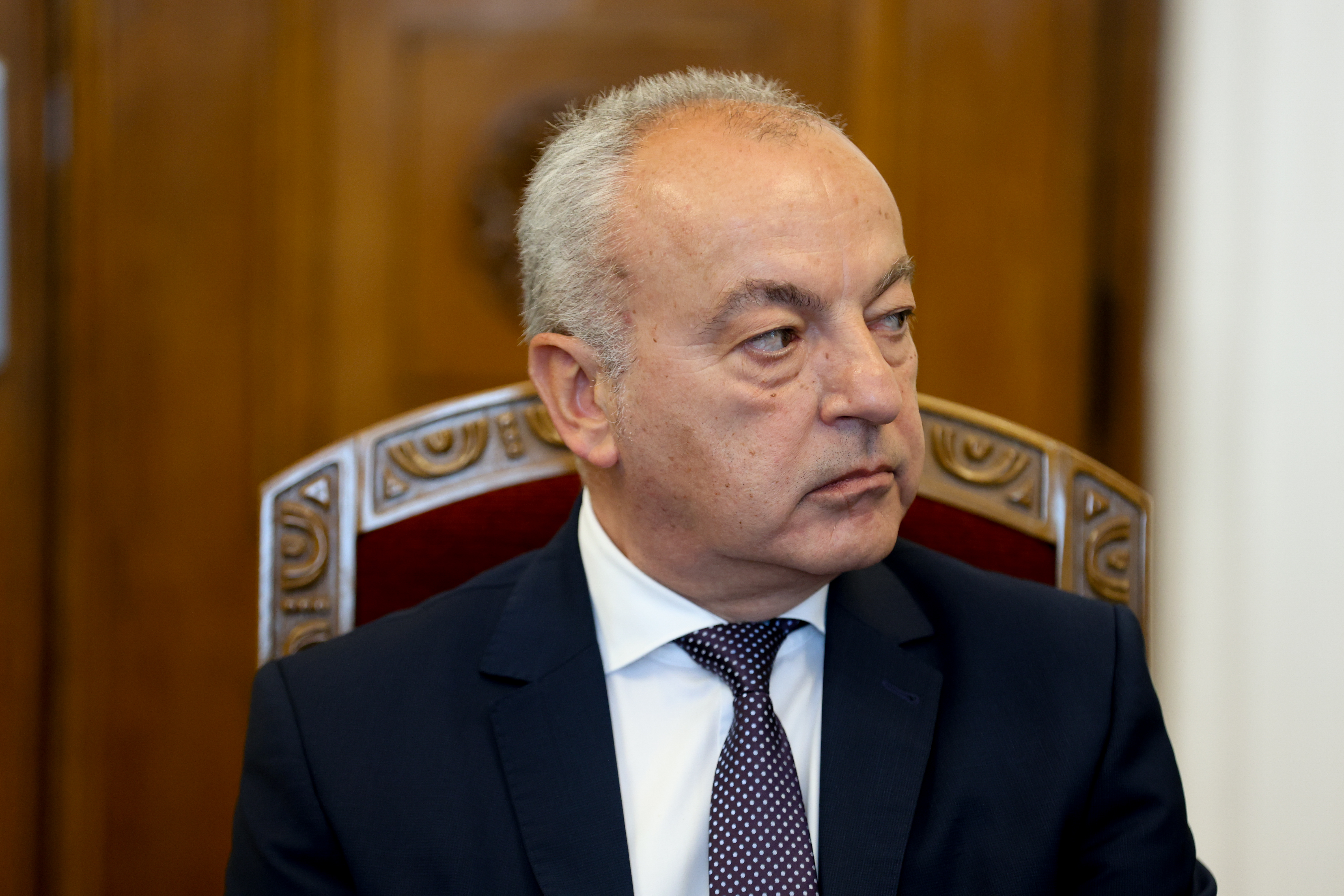 Гълъб Донев