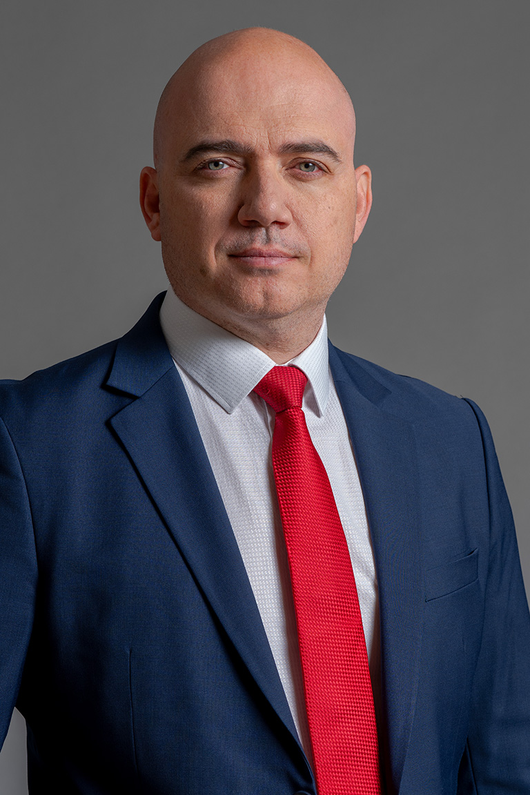 илин