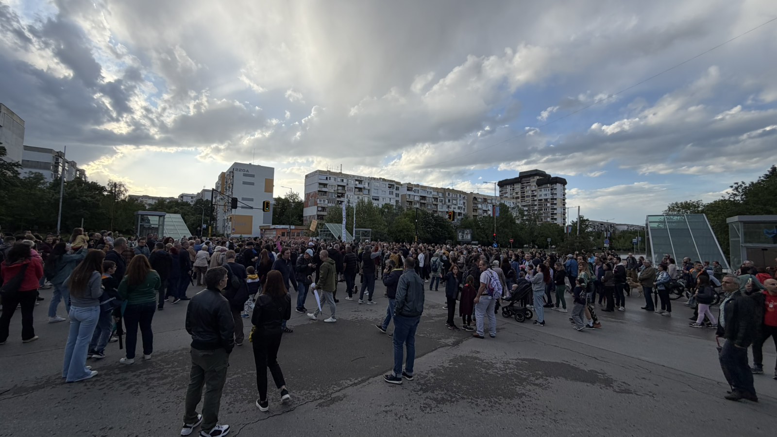 протест
