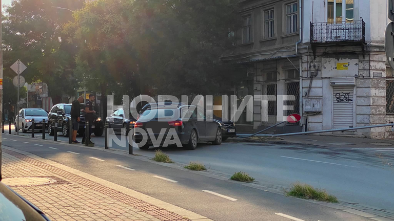 кола стълб