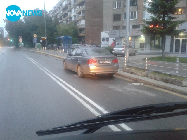 Така се спира на спирка!