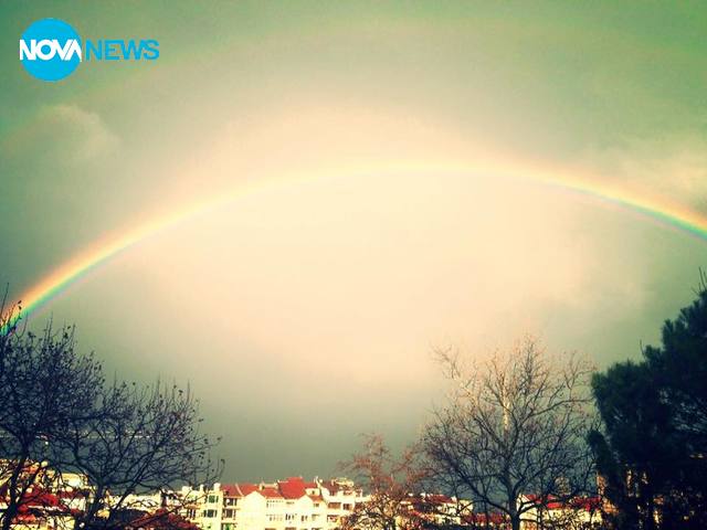 Прекрасна дъга над Бургас
