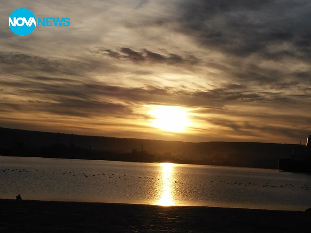 Залез на пристанище Варна