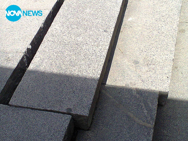 Стълби на подлез в центъра на Пловдив