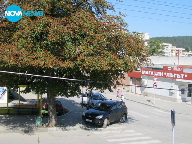 Поредното безочливо паркиране!