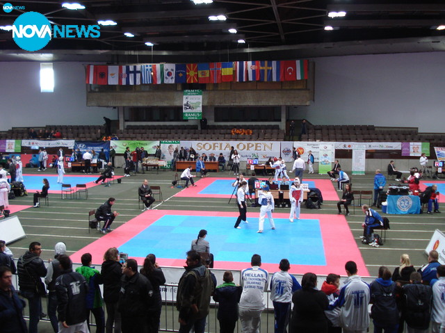 Зала "Фестивална" - срам за България