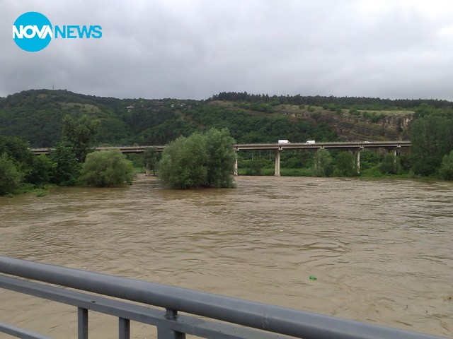 Пороят в Мездра