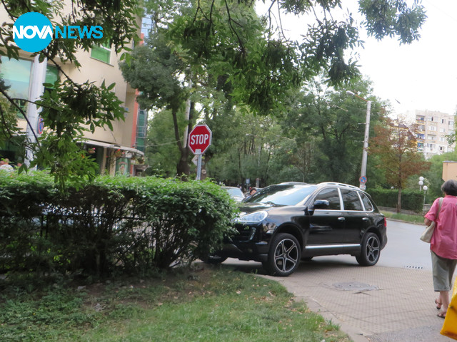 Неправилно паркиране в ж.к. "Илинден"