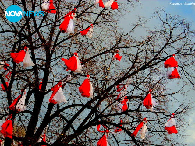 Баба Марта бързала, мартенички вързала!