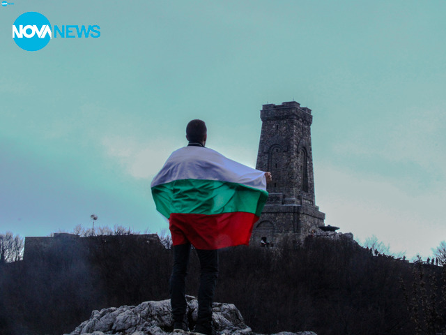 България празнува 138 години от Освобождението