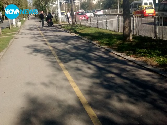 Супер отворко с мотор на велоалеята на "Борис"