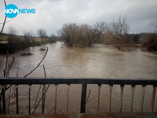Село Родопи отново откъснато заради пороите