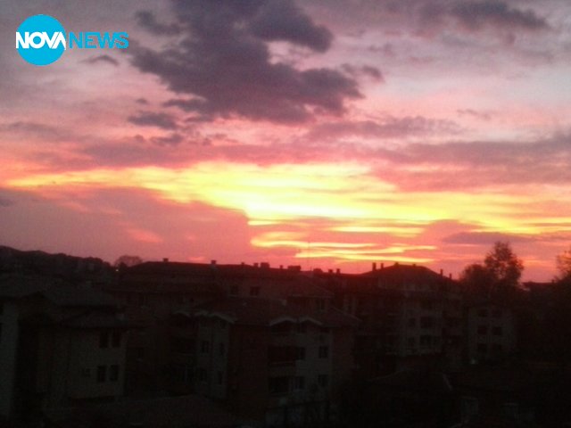 Изгрев в Казанлък