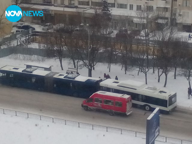 Катастрофа между автобуси в Бургас