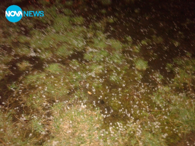 На първи март градушка в град Трявна