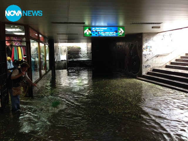 Леден потоп в Софиш - щетите около Орлов мост