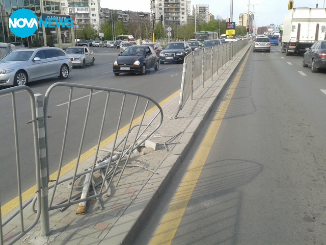 Община "Младост"нехае и мързелува!