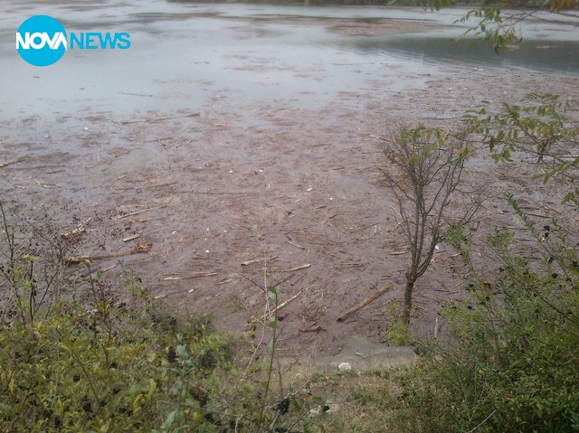 Затлачен язовир