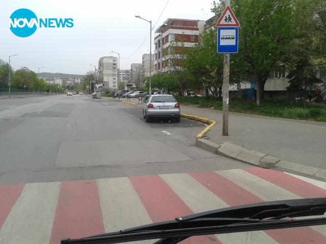 Така се спира на спирка!