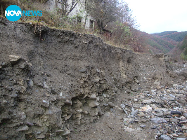 Лунен пейзаж (Последиците от едно бедствие)