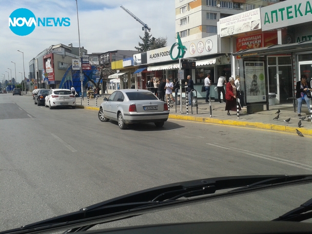 Така се спира на спирка!