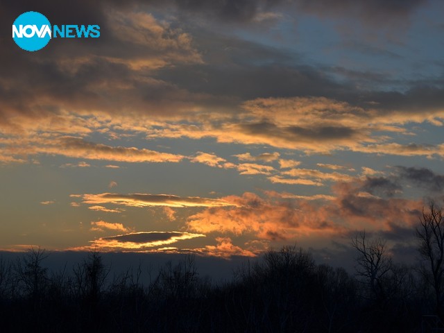 Изгрев над София