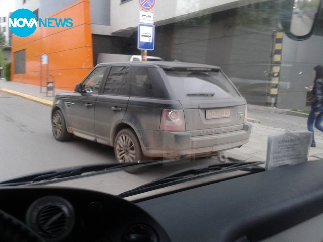 Така се спира на спирка!