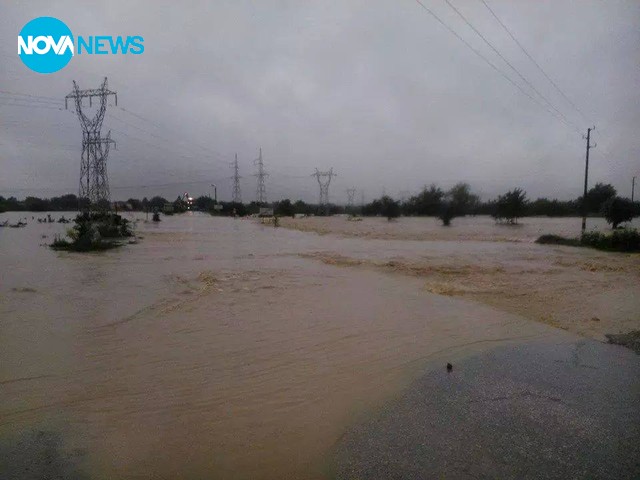 Село Първомайци залято от реката