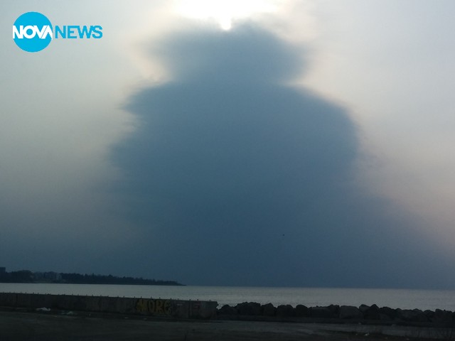 Някой бди над Поморие