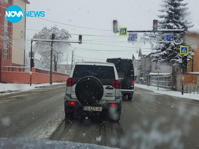 Опасна кола на пътя