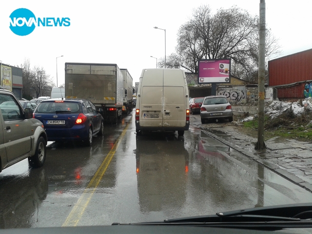 Бърз и яростен в бус лентата