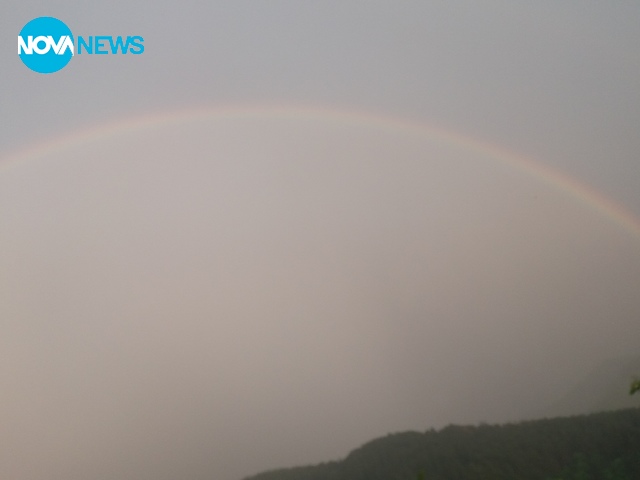 Дъга след обилен дъжд